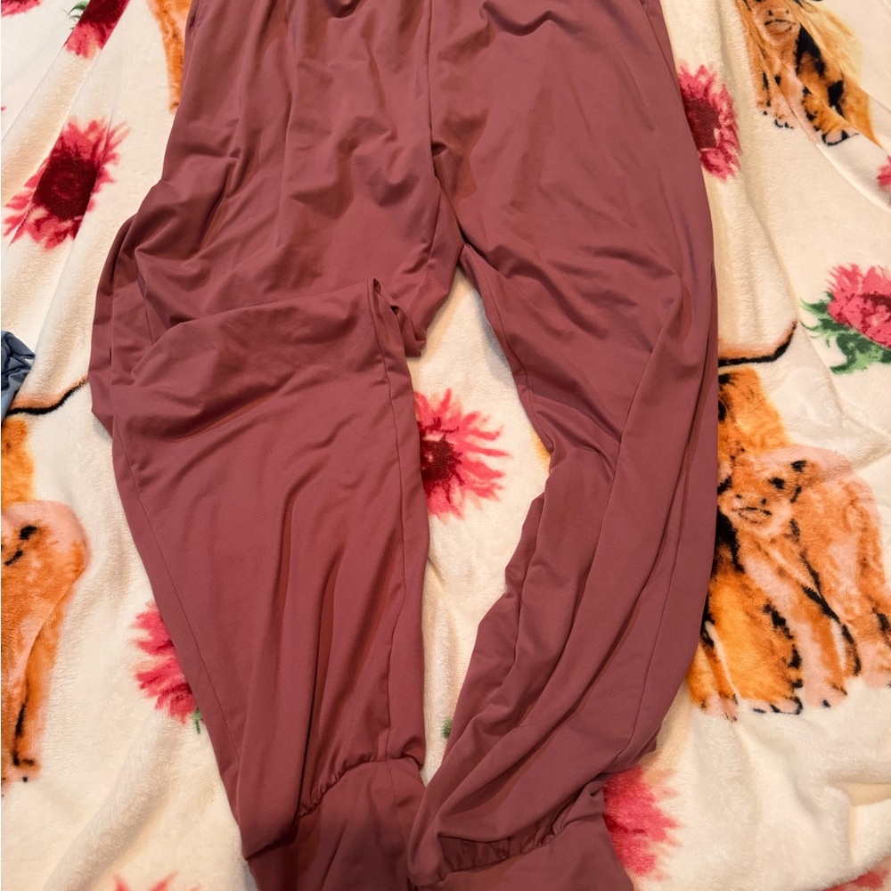 Women's Mauve Track Pants